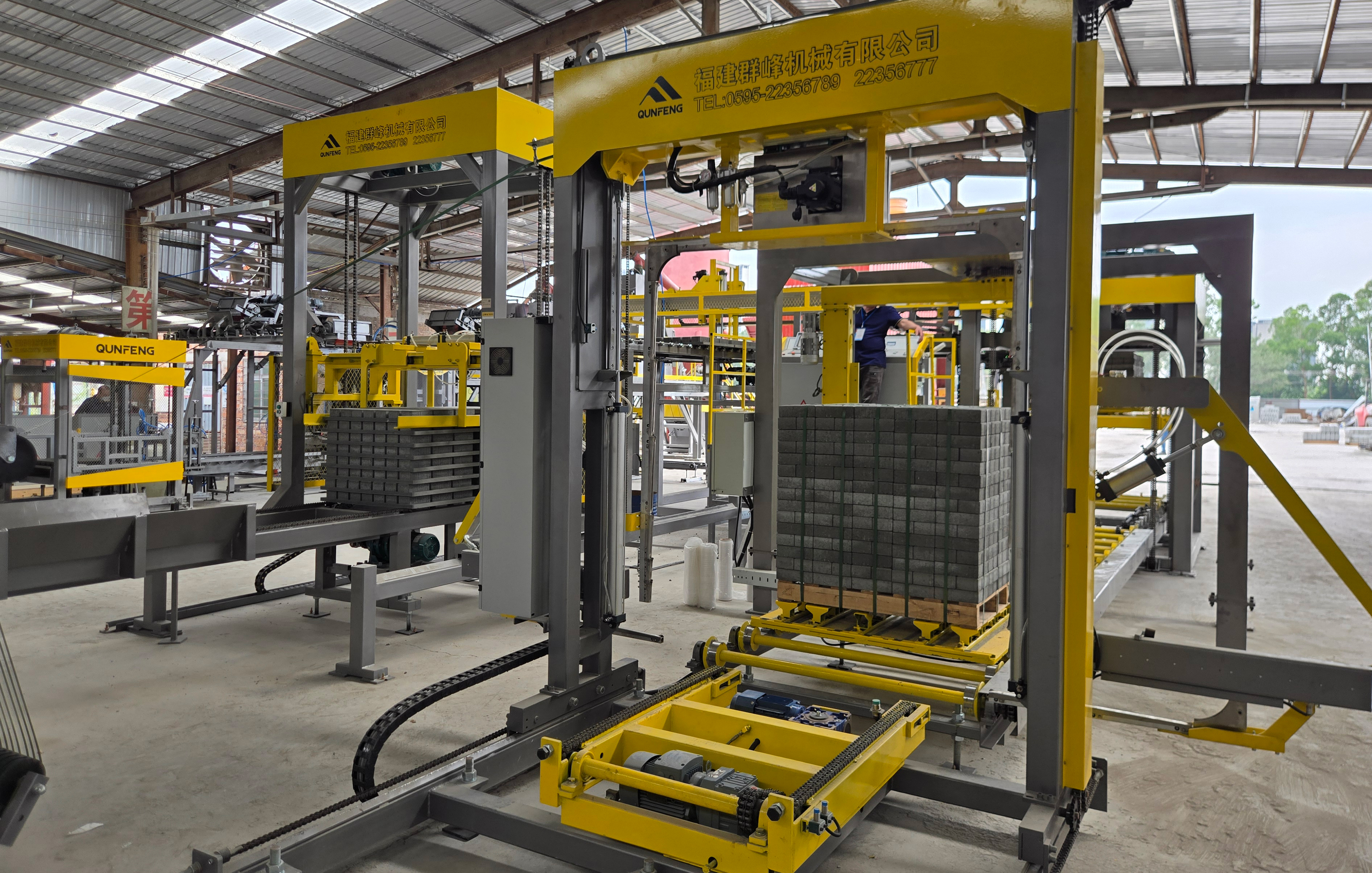 Intelligent Concrete Block Cubing Machine Máquina de cubagem inteligente que empilha com eficiência produtos de concreto para infraestrutura de Hong Kong