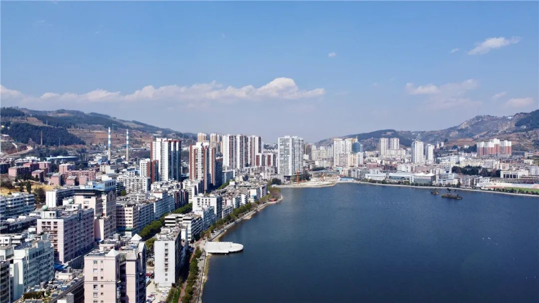 Permitindo a participação do cliente na transformação da cidade de Gejiu, a 'capital do estanho', por meio da atualização iterativa de equipamentos antigos