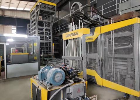 M&aacute;quina de bloco m&oacute;vel)