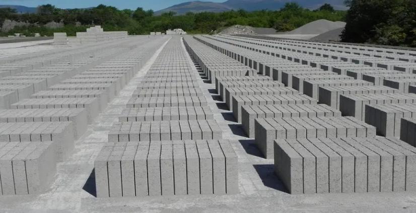 m&aacute;quina de fazer blocos