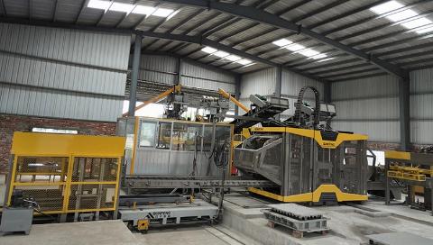 M&aacute;quina de blocos ecol&oacute;gica 