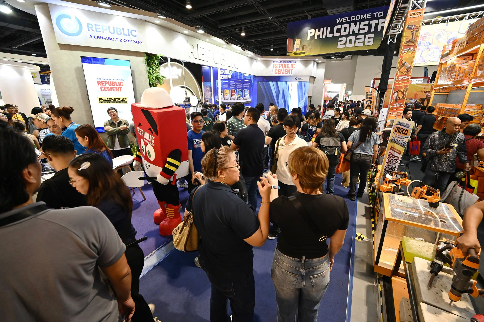 Na Expo de Constru&ccedil;&atilde;o e Constru&ccedil;&atilde;o das Filipinas, a Qunfeng Machinery emergiu como a marca de m&aacute;quinas de blocos com melhor reputa&ccedil;&atilde;o.