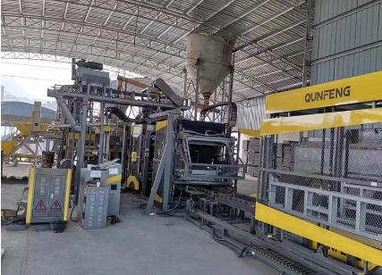 M&aacute;quina para fazer blocos de alta press&atilde;o
