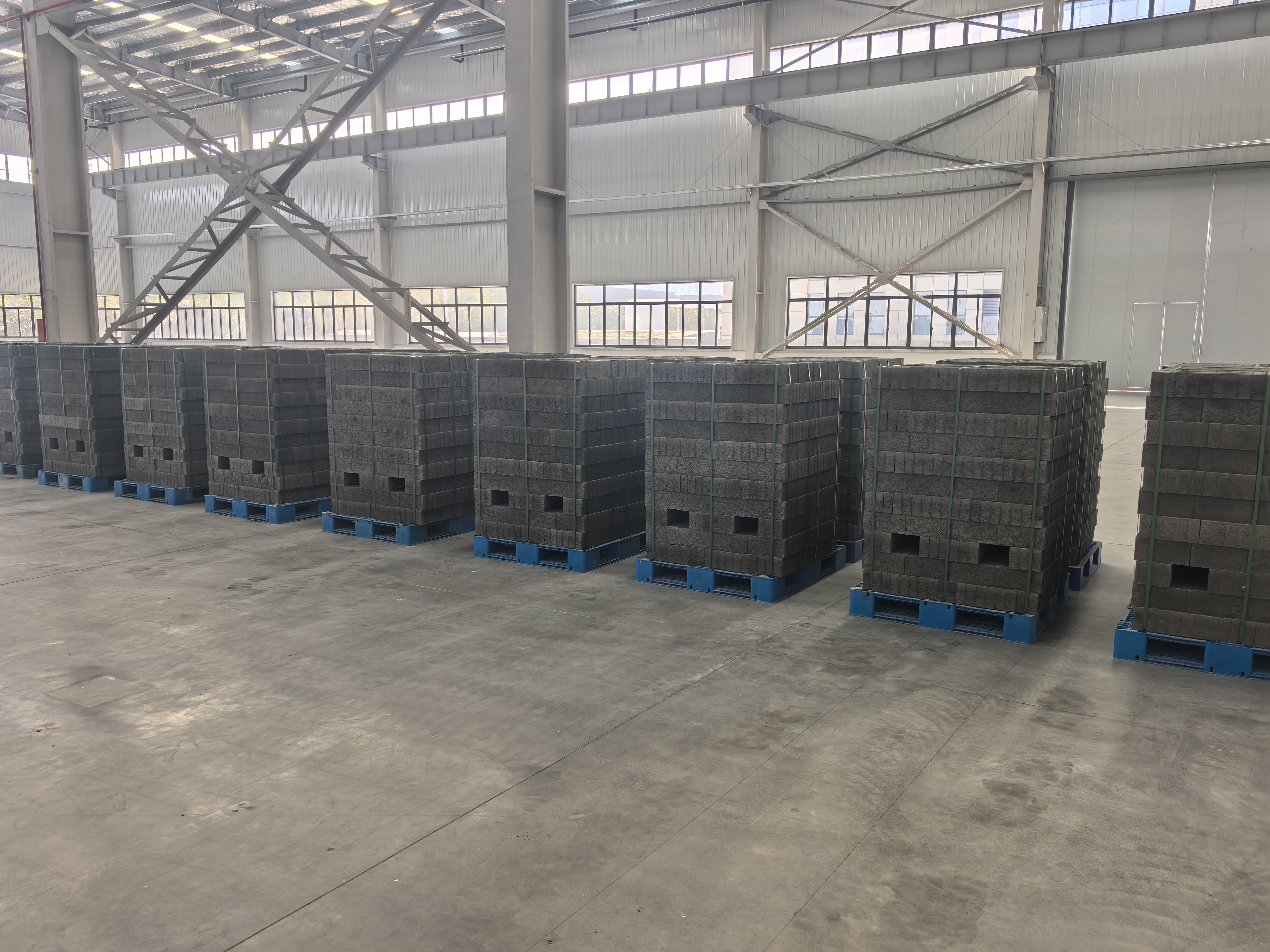 Produtos produzidos pela linha de produ&ccedil;&atilde;o de reciclagem e processamento de res&iacute;duos s&oacute;lidos da Qunfeng Machinery