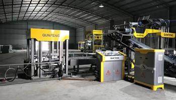 M&aacute;quina autom&aacute;tica para fazer blocos